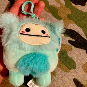 I’m ISO clips DONT BUY!